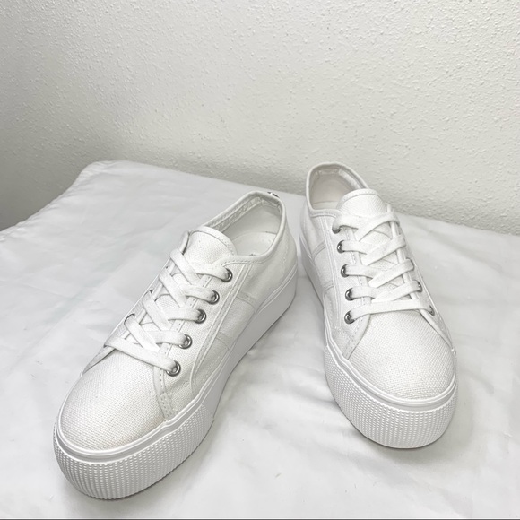 Steve Madden Emmi white canvas platform sneaker - Picture 2 of 3